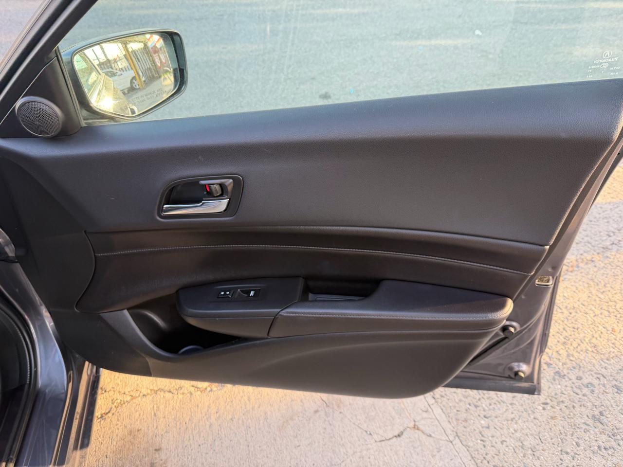 Acura ILX 8-Spd AT w/ AcuraWatch Plus Package 2018