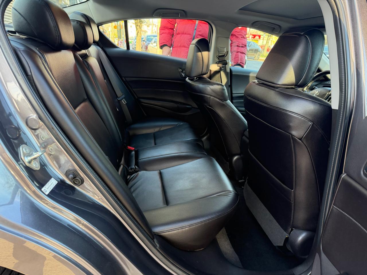 Acura ILX 8-Spd AT w/ AcuraWatch Plus Package 2018