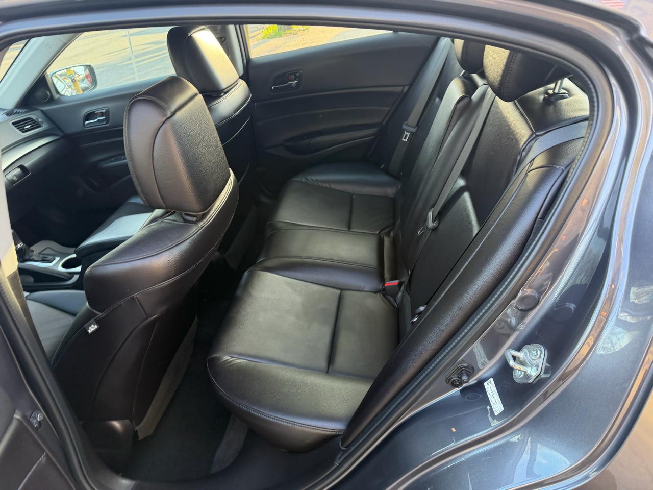 Acura ILX 8-Spd AT w/ AcuraWatch Plus Package 2018