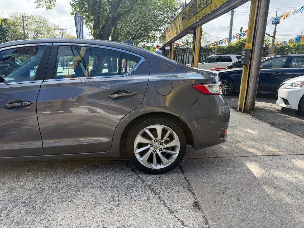 Acura ILX 8-Spd AT w/ AcuraWatch Plus Package 2018
