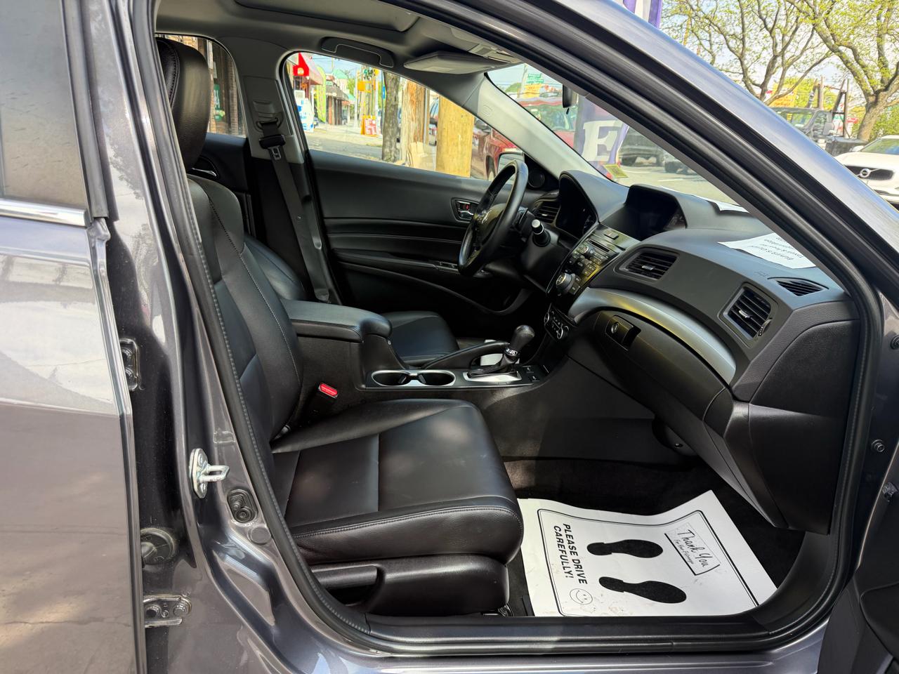 Acura ILX 8-Spd AT w/ AcuraWatch Plus Package 2018