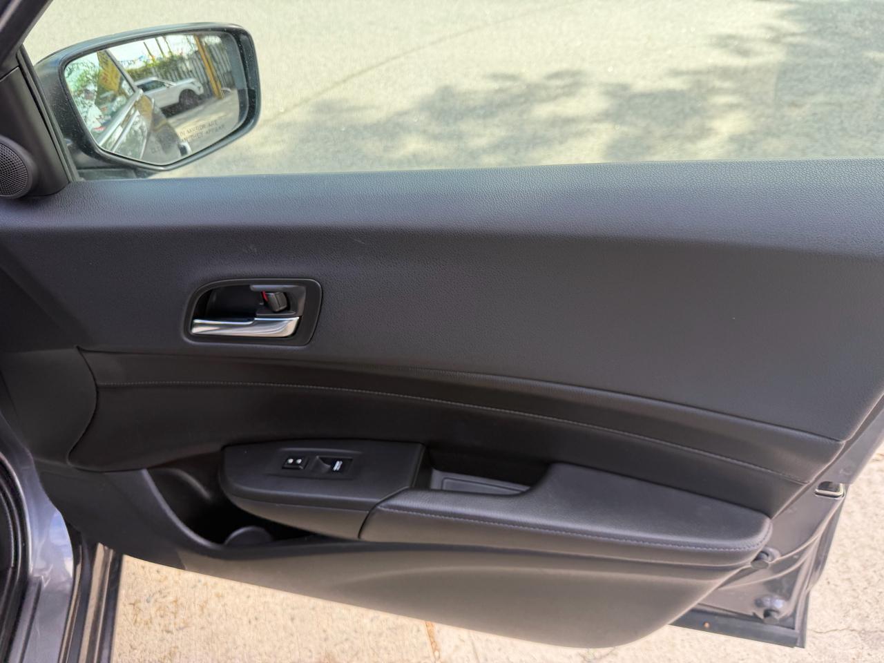 Acura ILX 8-Spd AT w/ AcuraWatch Plus Package 2018