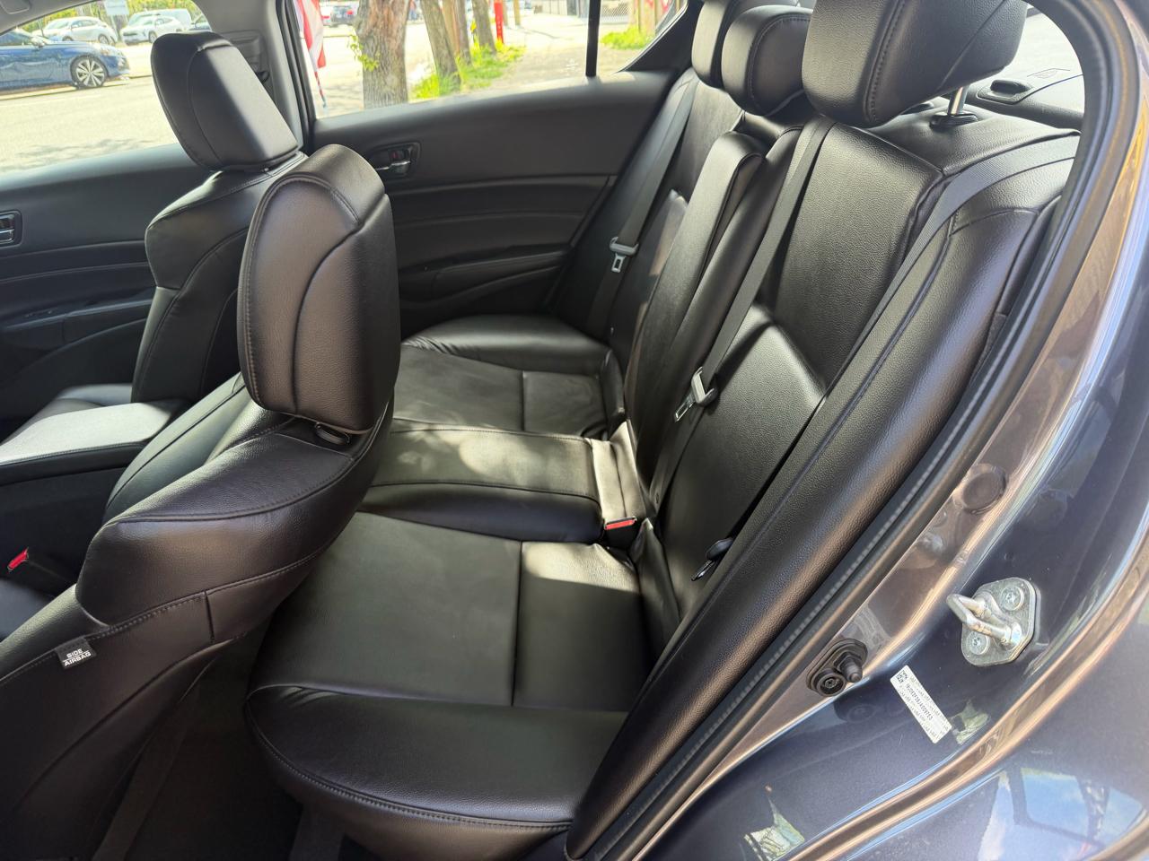 Acura ILX 8-Spd AT w/ AcuraWatch Plus Package 2018