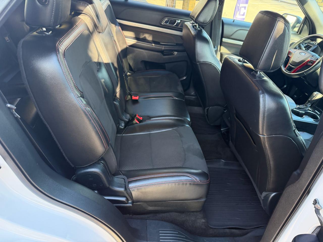 Ford Explorer XLT 4WD 2018