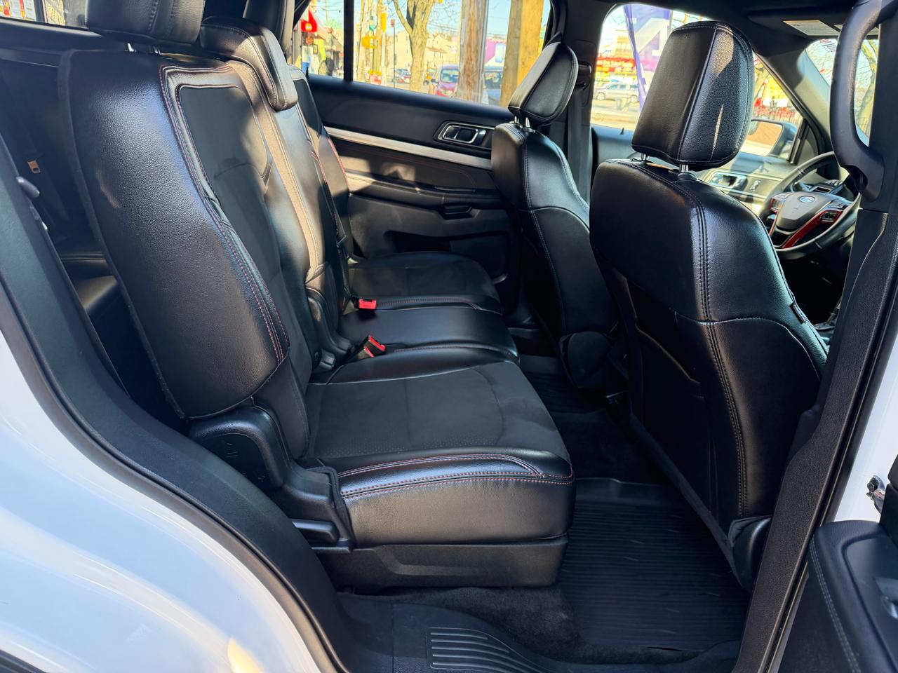 Ford Explorer XLT 4WD 2018