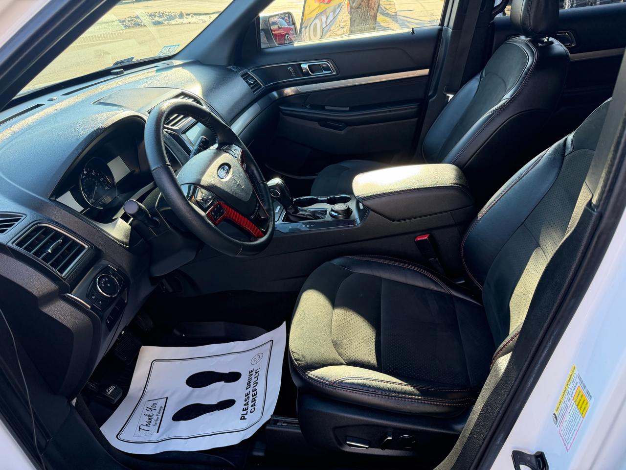 Ford Explorer XLT 4WD 2018