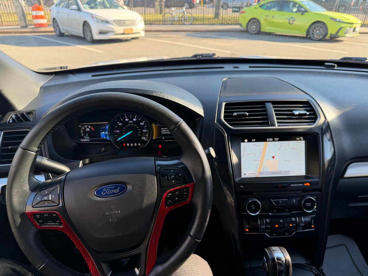 Ford Explorer XLT 4WD 2018