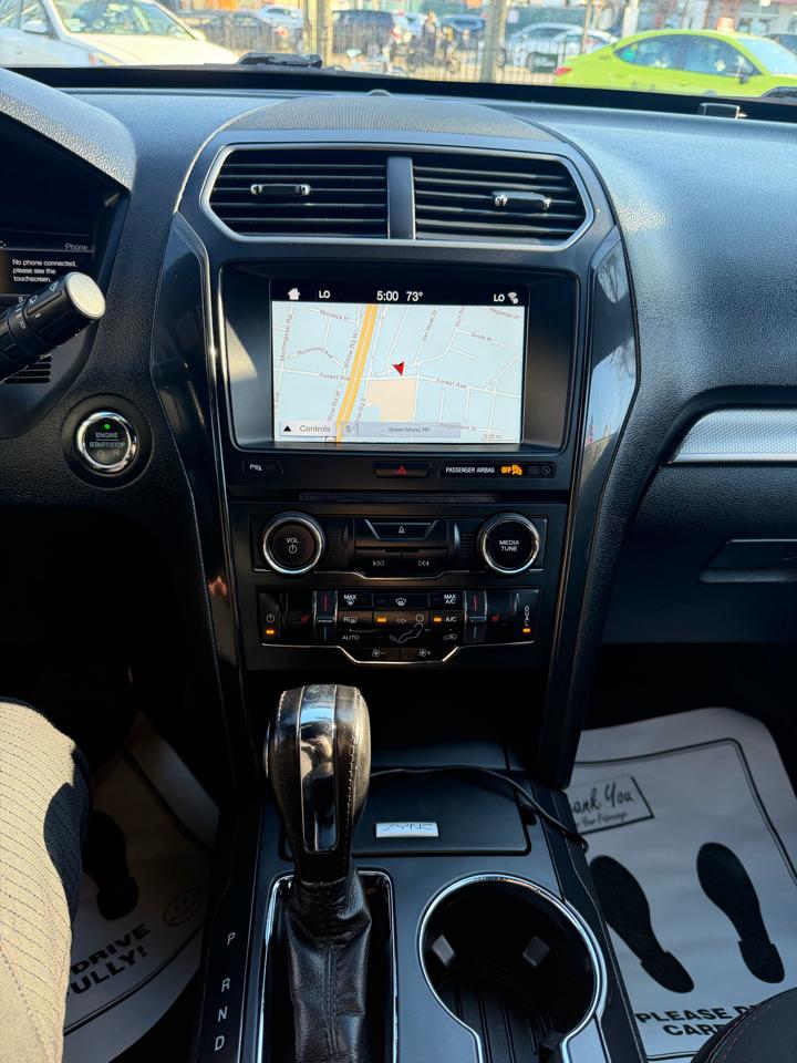 Ford Explorer XLT 4WD 2018