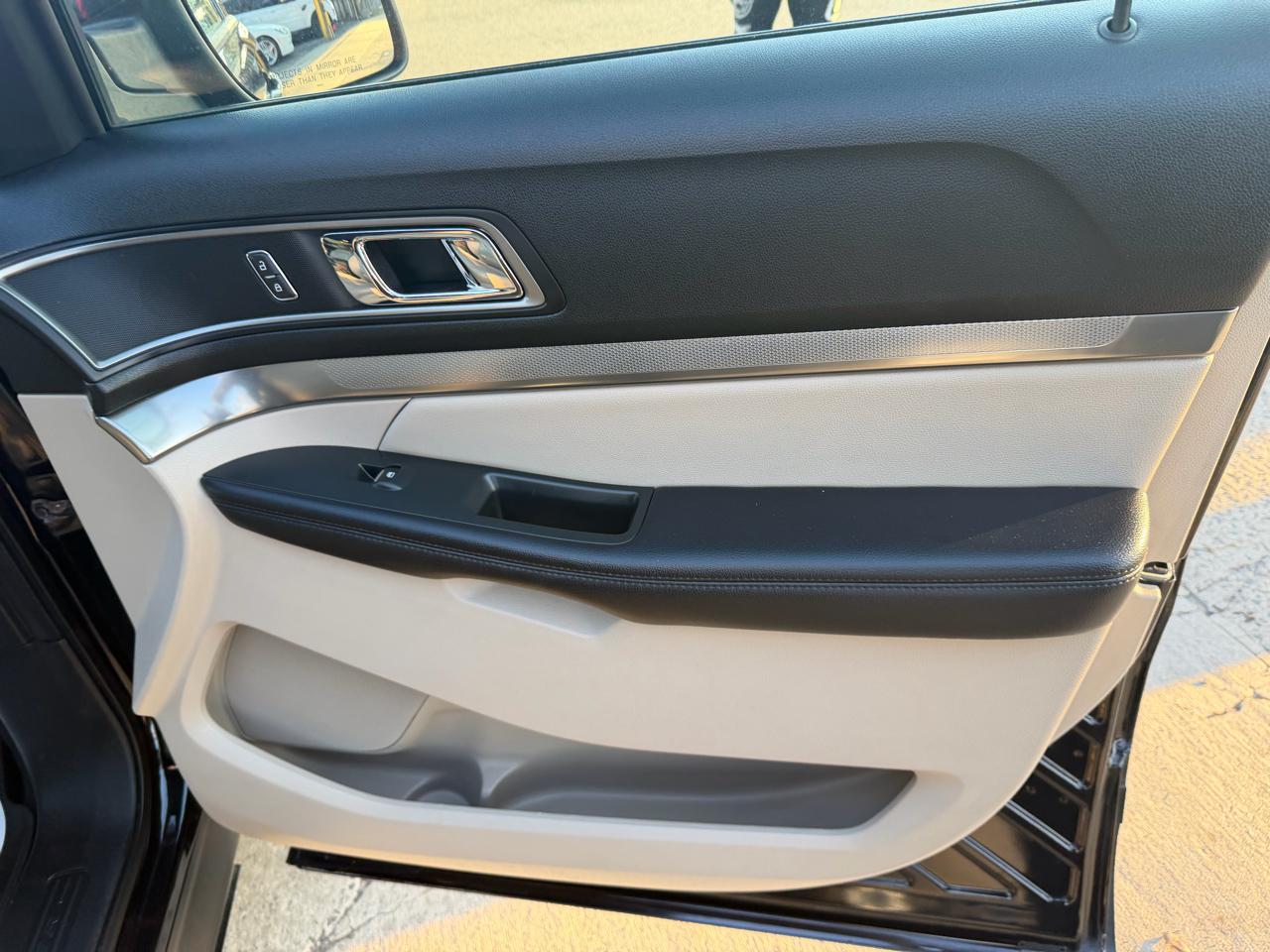 Ford Explorer XLT 4WD 2019