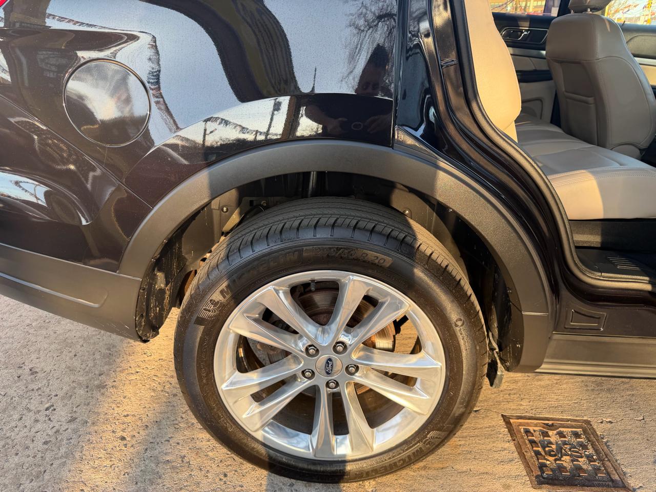 Ford Explorer XLT 4WD 2019