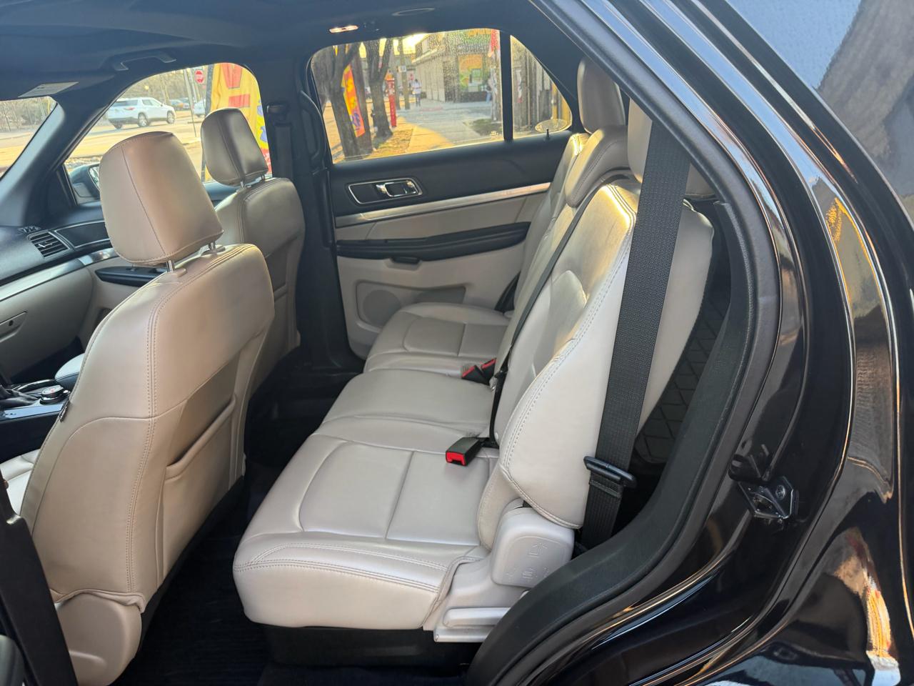 Ford Explorer XLT 4WD 2019