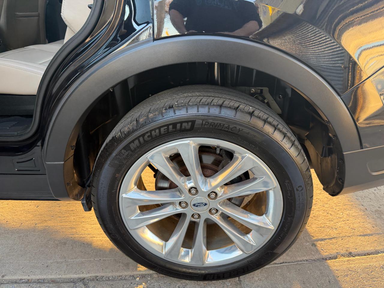 Ford Explorer XLT 4WD 2019