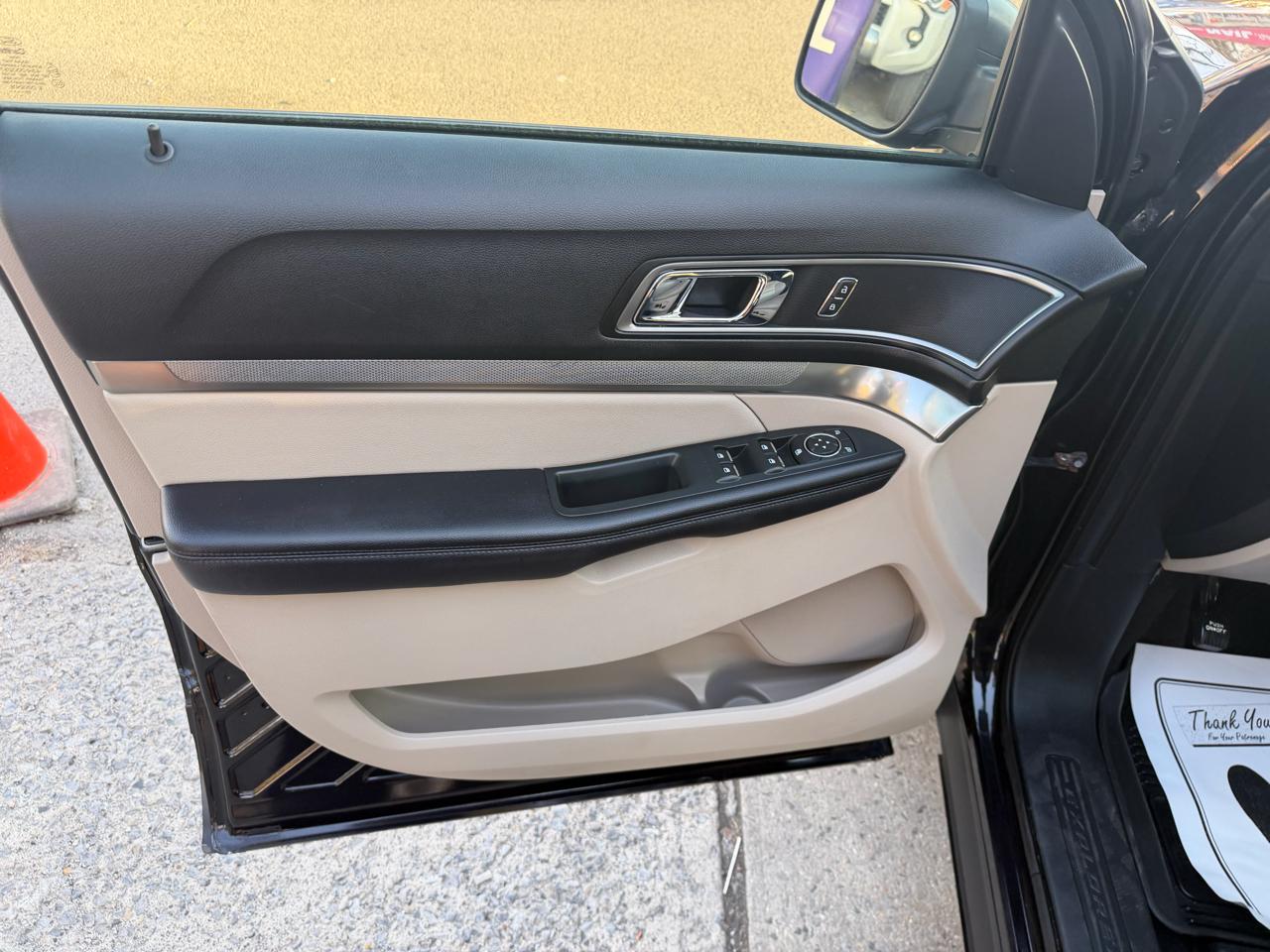 Ford Explorer XLT 4WD 2019