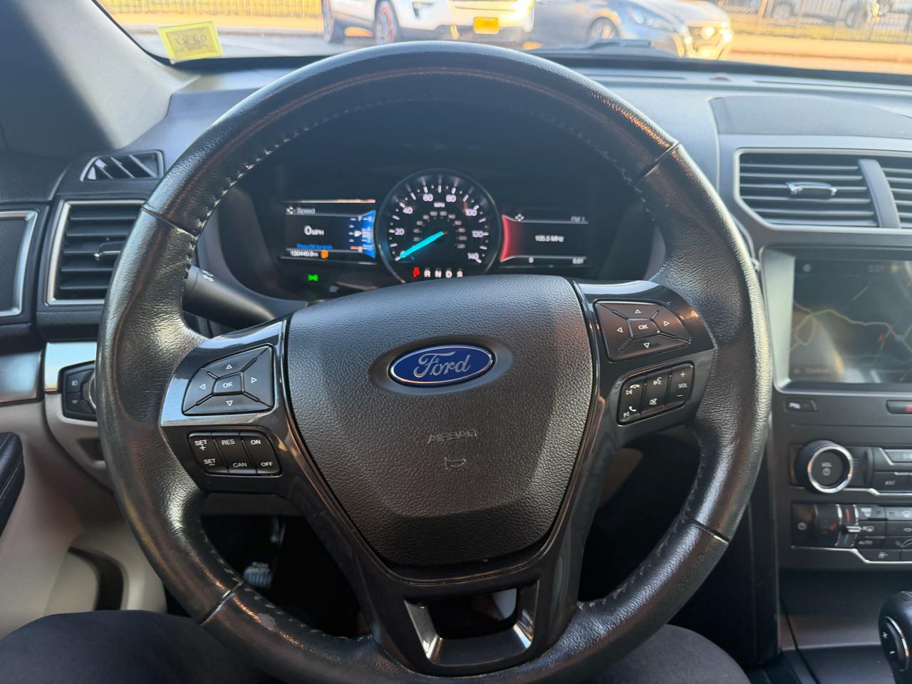 Ford Explorer XLT 4WD 2019