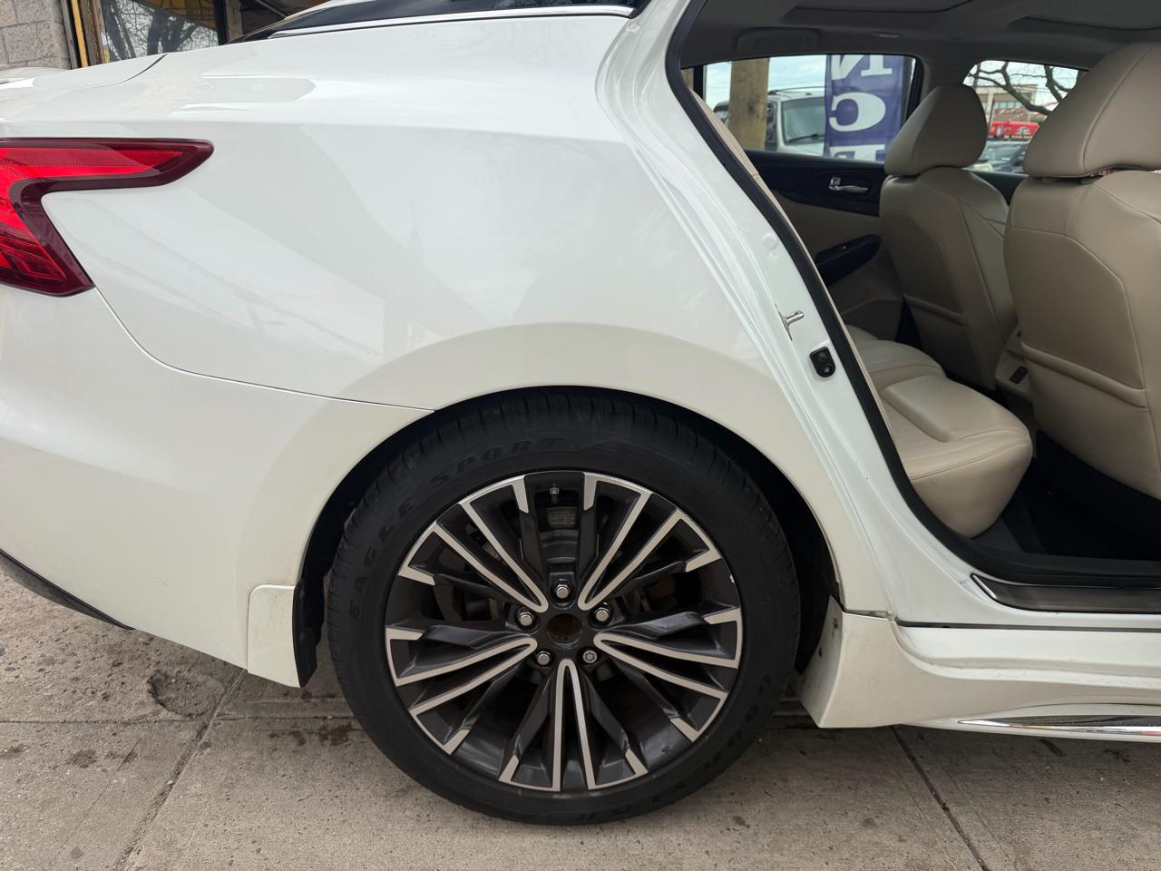 Nissan Maxima Platinum 2018