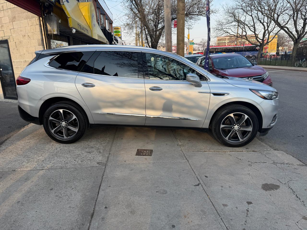 Buick Enclave Essence FWD 2020