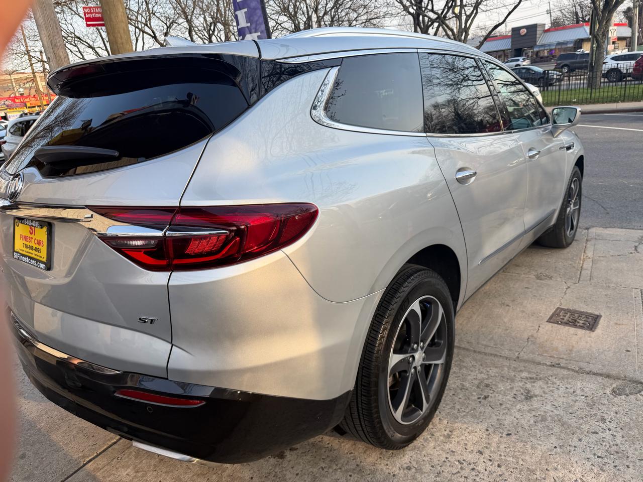 Buick Enclave Essence FWD 2020