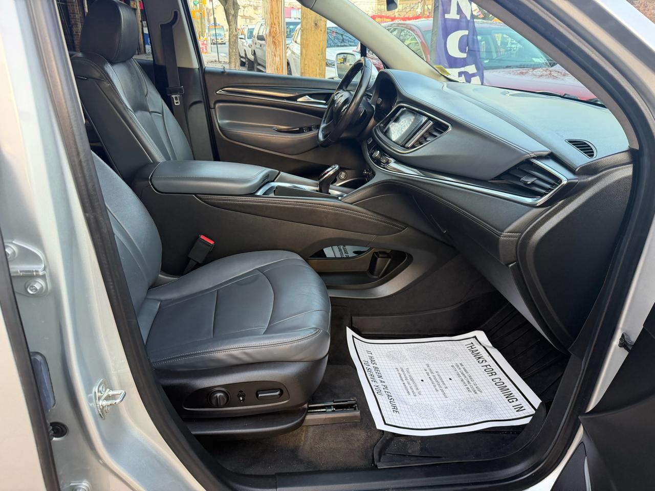 Buick Enclave Essence FWD 2020