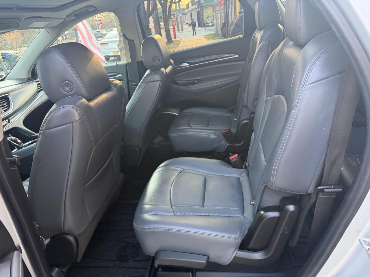 Buick Enclave Essence FWD 2020