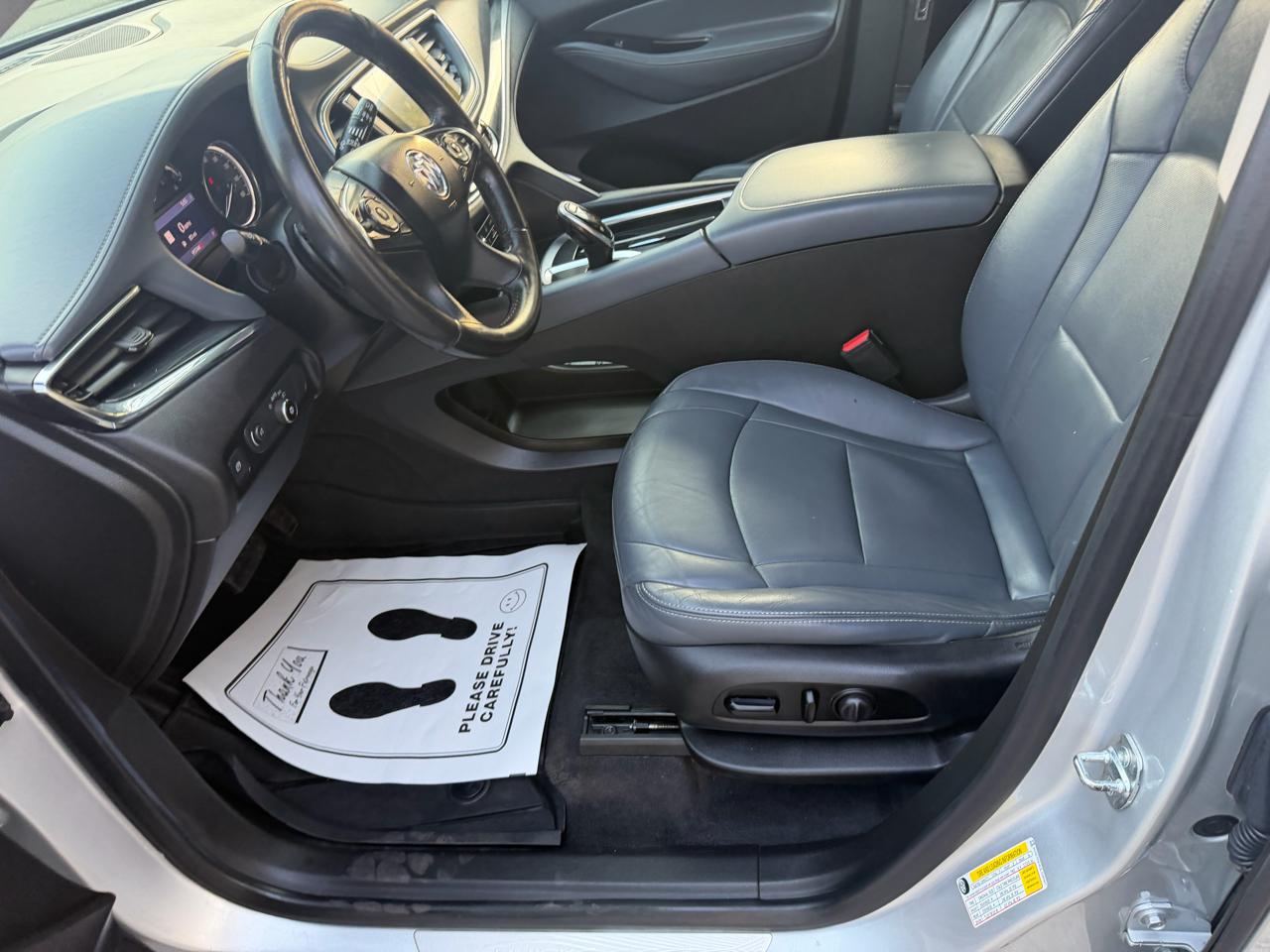 Buick Enclave Essence FWD 2020