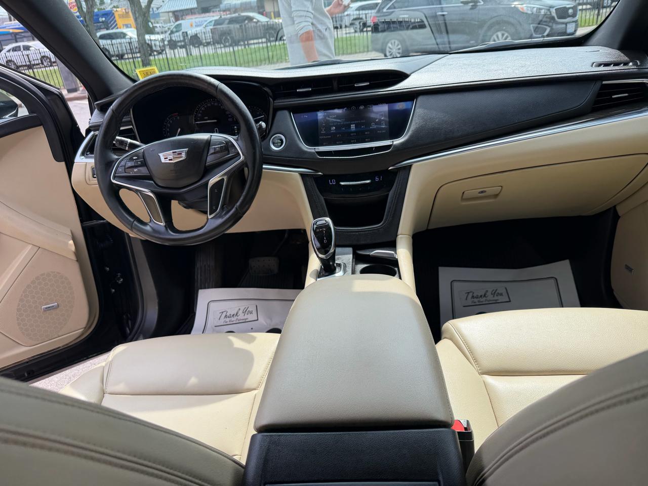 Cadillac XT5 Base AWD 2018