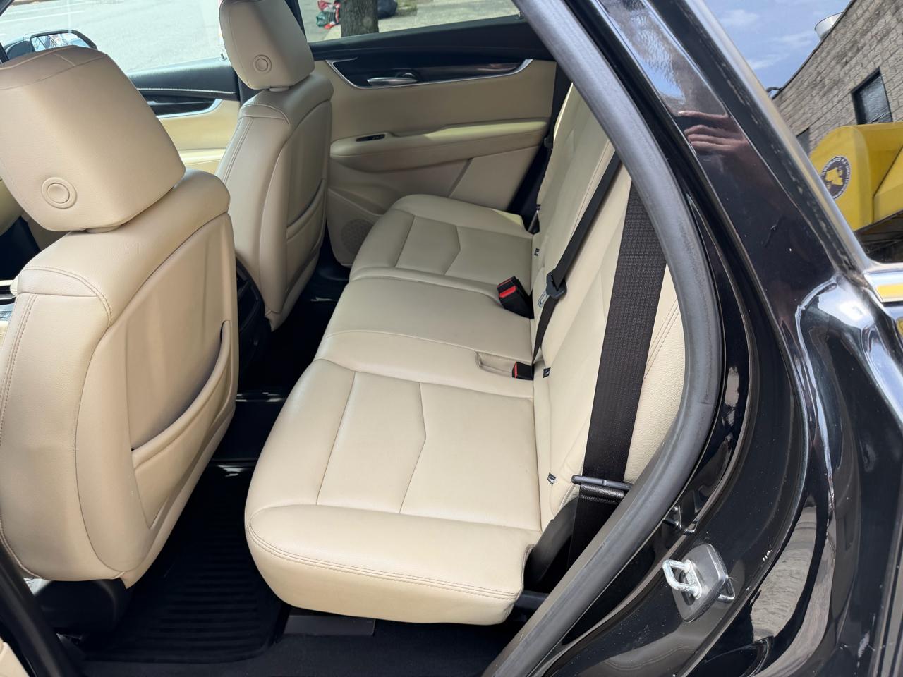 Cadillac XT5 Base AWD 2018