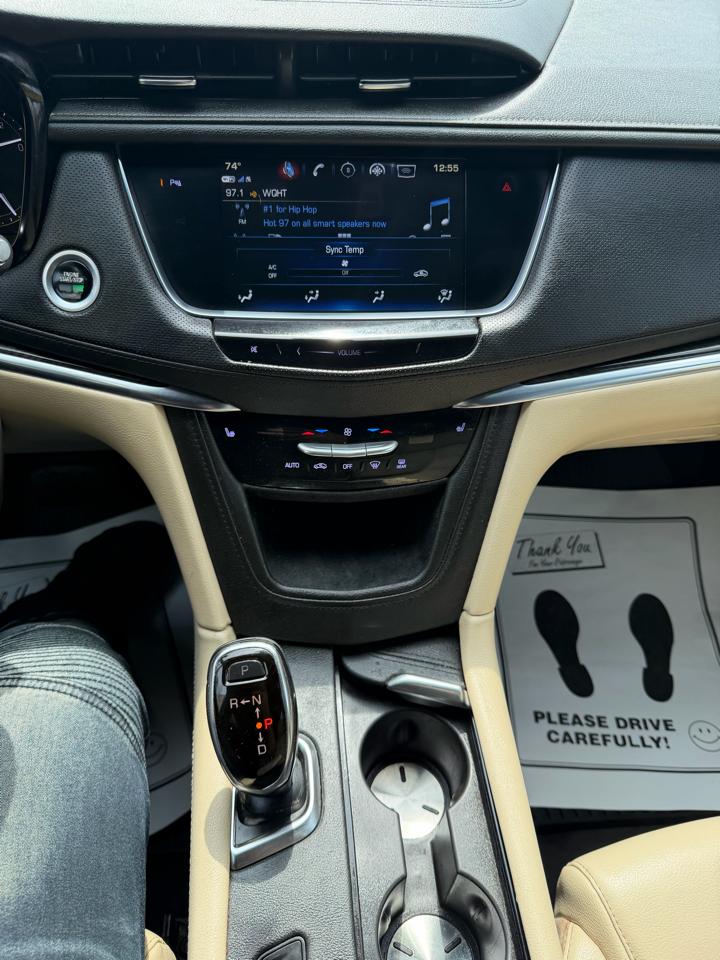 Cadillac XT5 Base AWD 2018