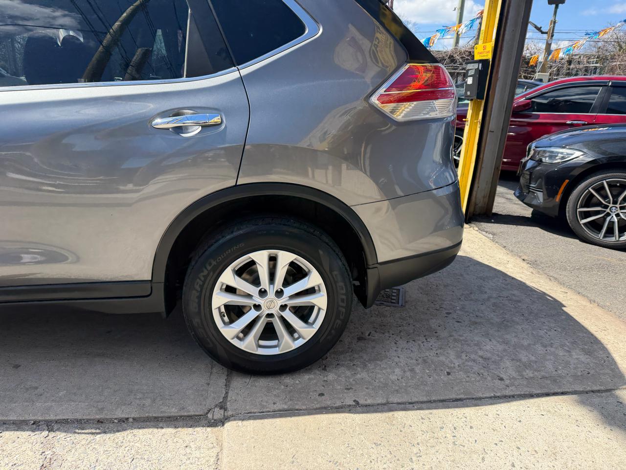 Nissan Rogue SV AWD 2015