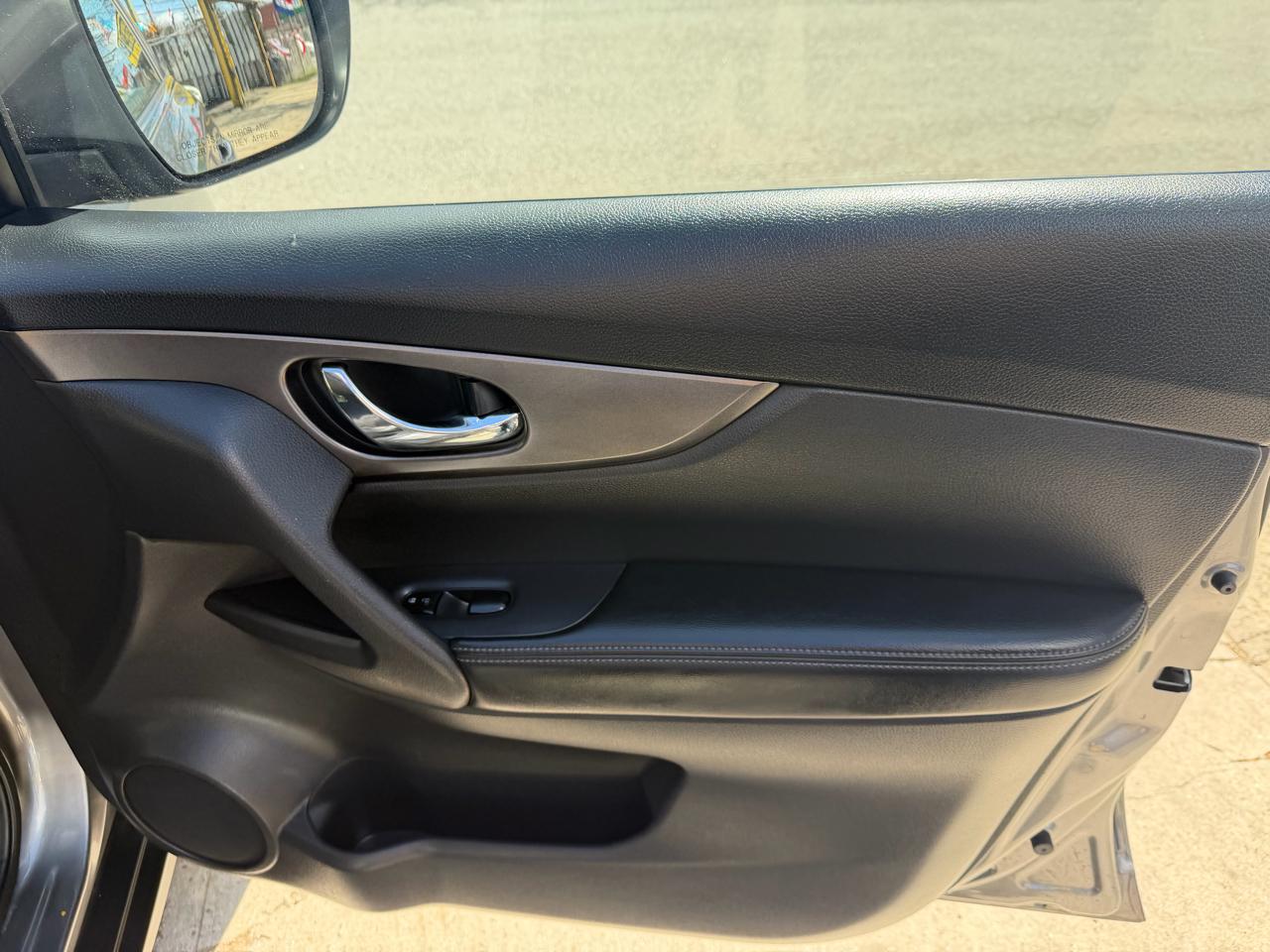 Nissan Rogue SV AWD 2015