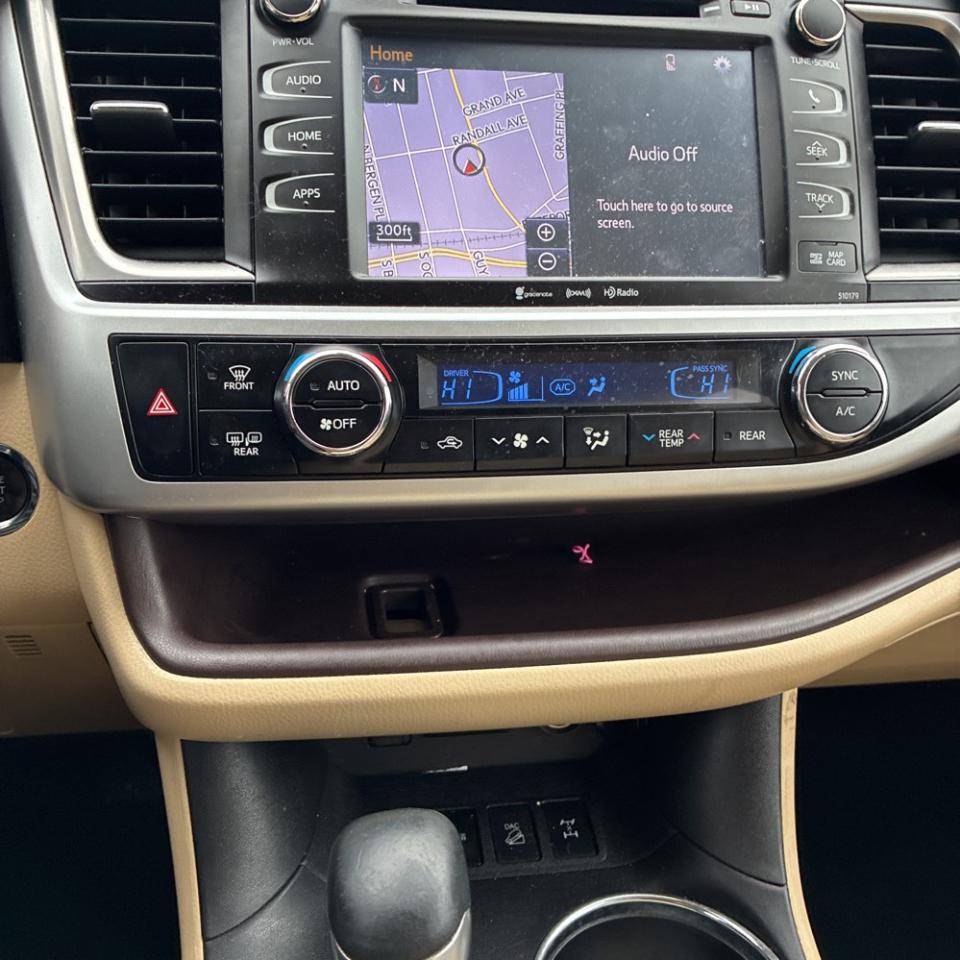 Toyota Highlander SE AWD V6 2018