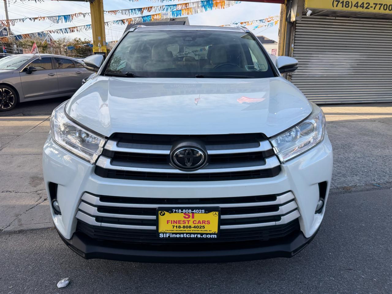 Toyota Highlander SE AWD V6 2018