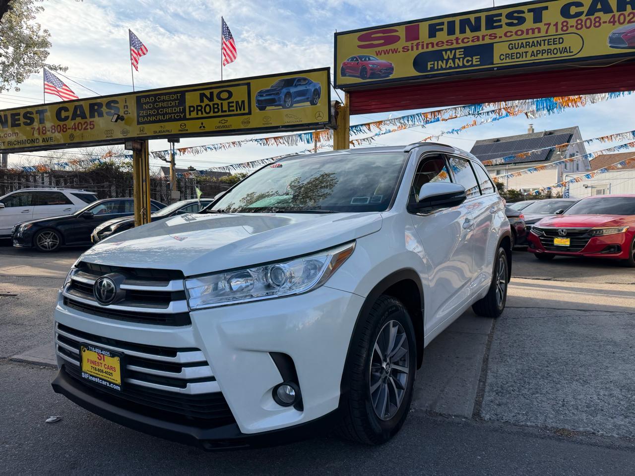 Toyota Highlander SE AWD V6 2018