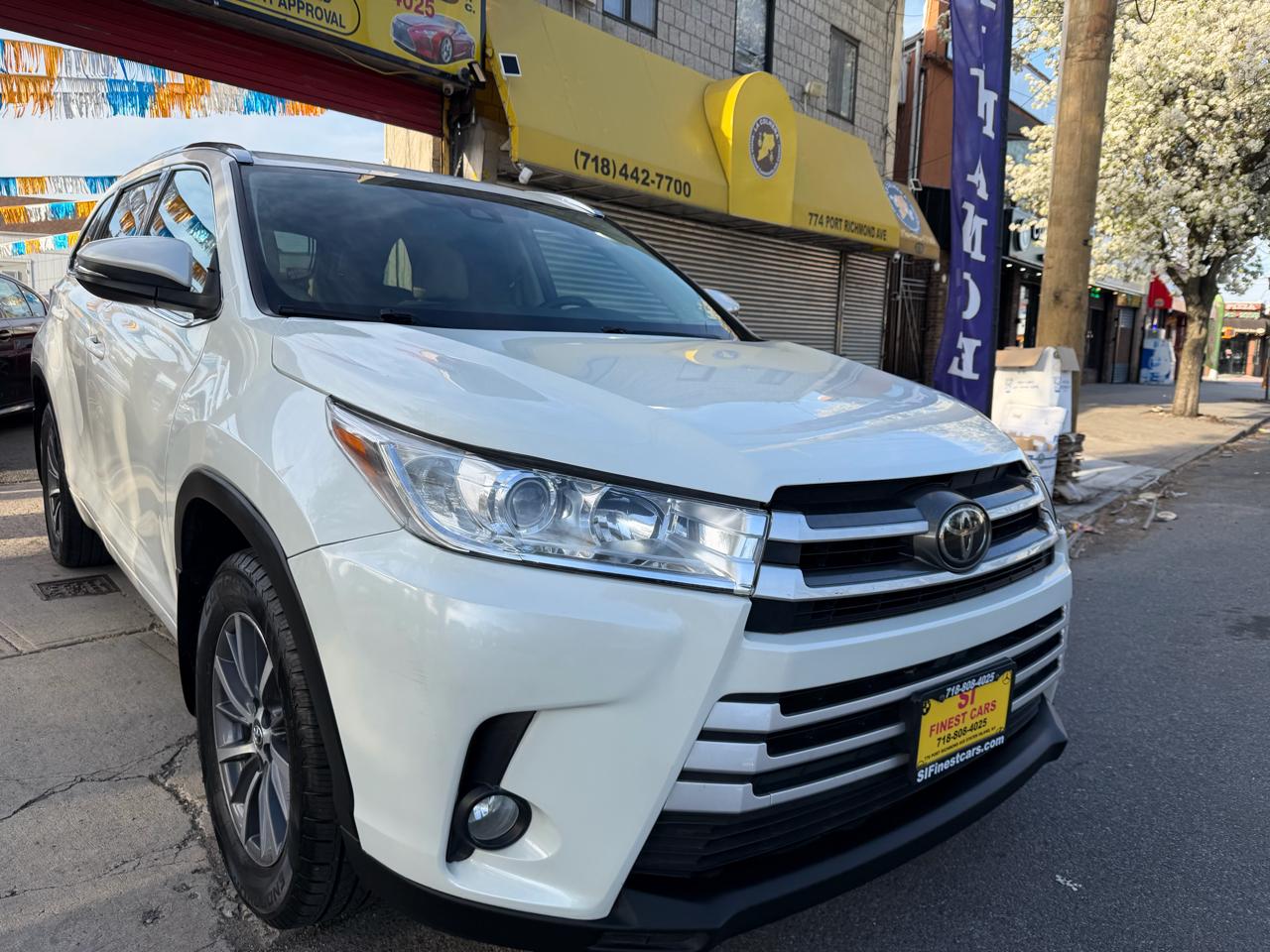 Toyota Highlander SE AWD V6 2018