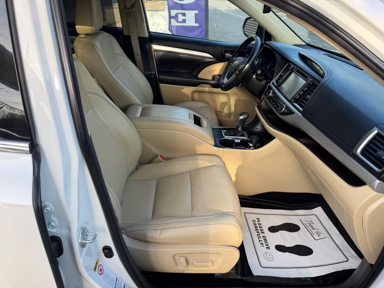 Toyota Highlander SE AWD V6 2018