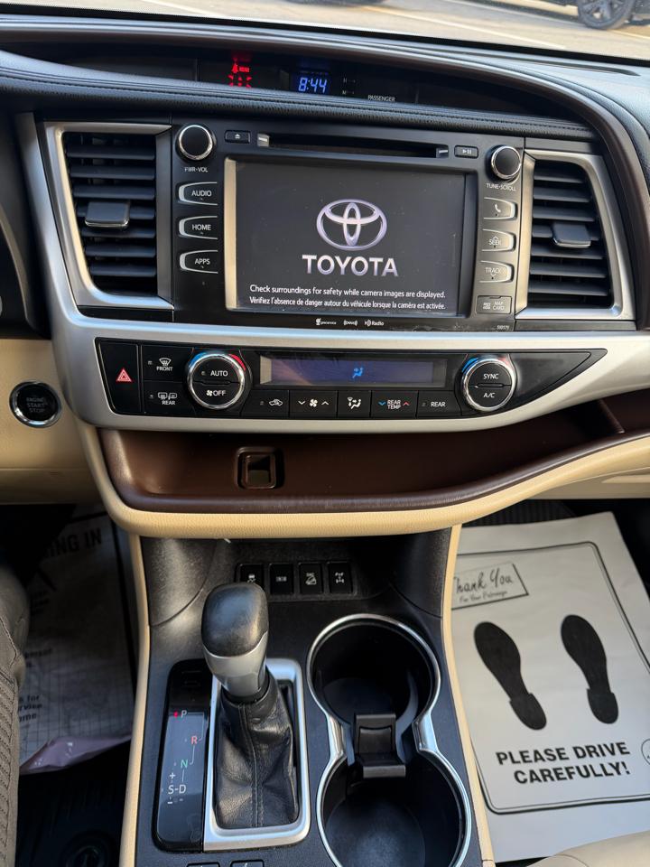 Toyota Highlander SE AWD V6 2018