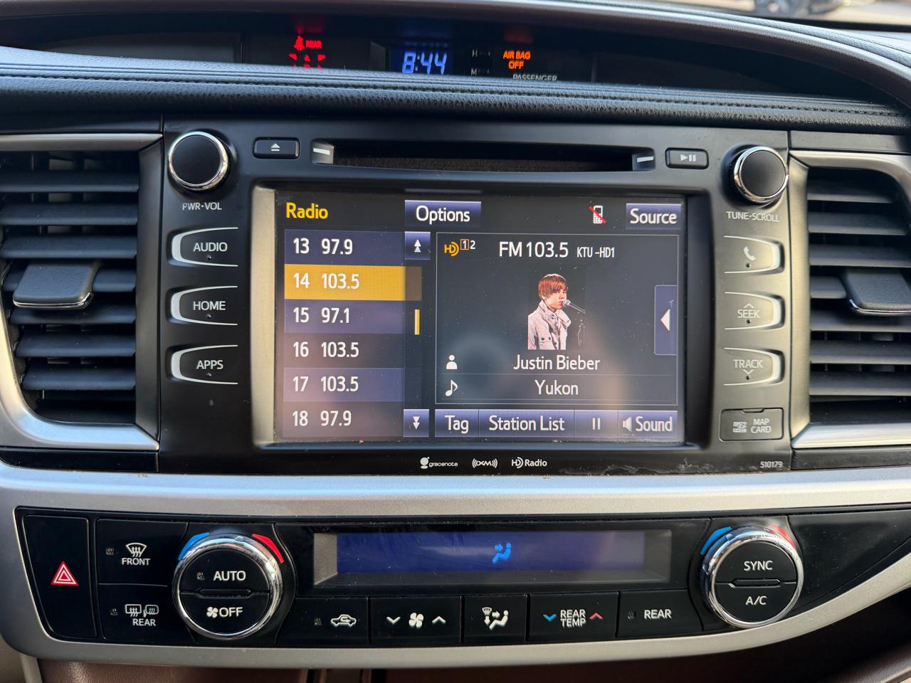 Toyota Highlander SE AWD V6 2018