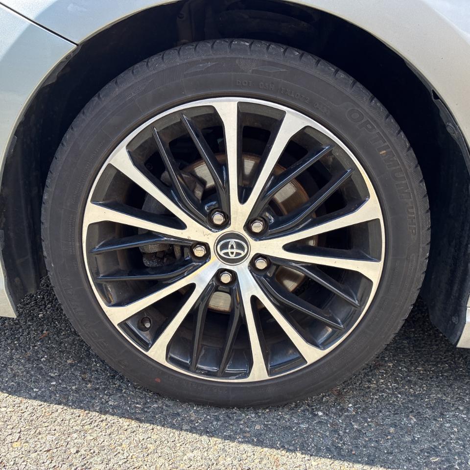 Toyota Camry SE 2020