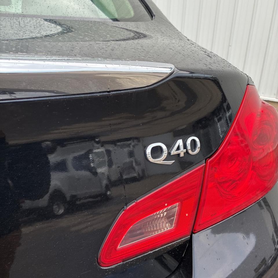 Infiniti Q40 RWD 2015
