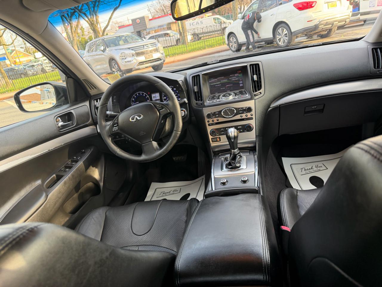 Infiniti Q40 RWD 2015