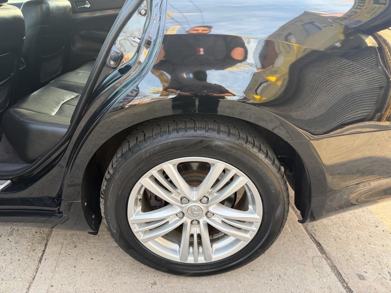 Infiniti Q40 RWD 2015