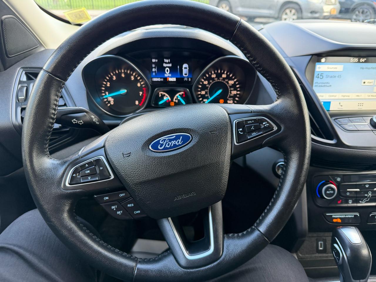 Ford Escape SEL 4WD 2019