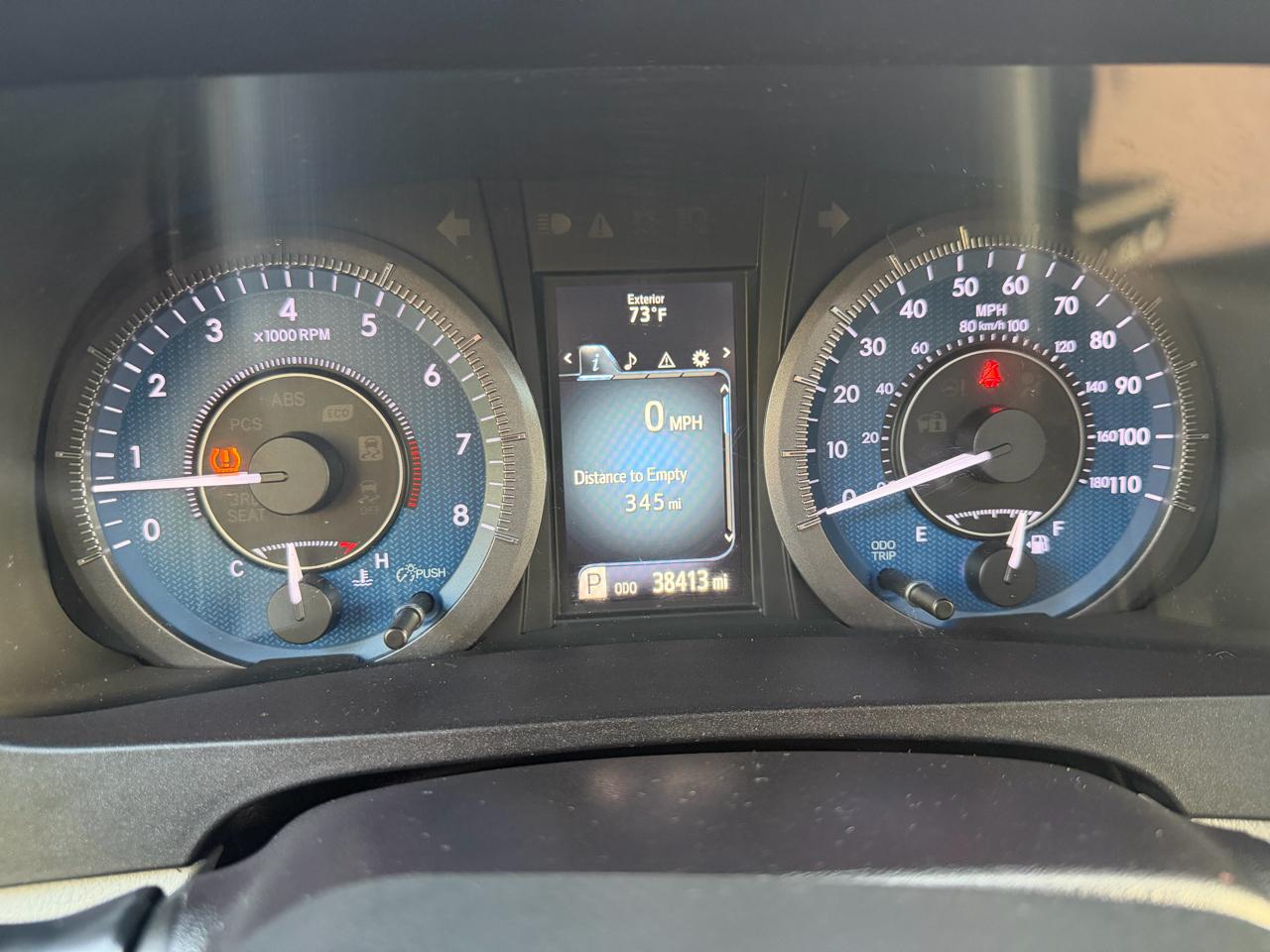 Toyota Sienna 5dr 7-Pass Van XLE FWD (Natl) 2017