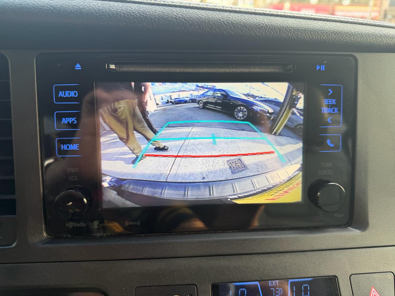 Toyota Sienna 5dr 7-Pass Van XLE FWD (Natl) 2017