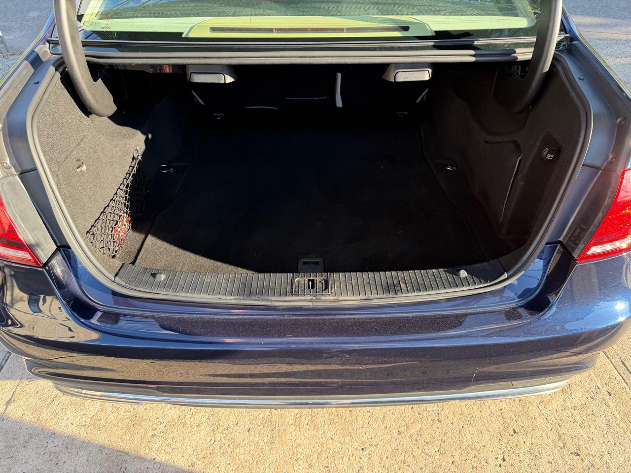 Mercedes-Benz E-Class E350 Sport 4MATIC Sedan 2016