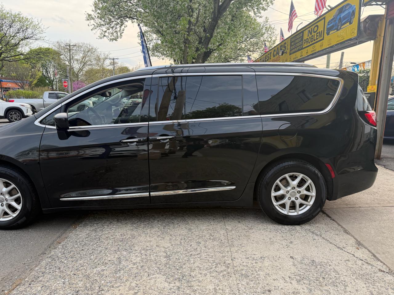 Chrysler Pacifica Touring-L 2020