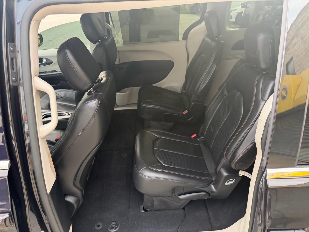 Chrysler Pacifica Touring-L 2020