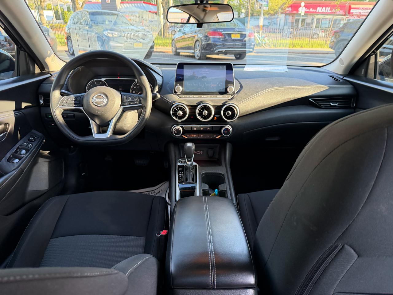 Nissan Sentra SV 2024