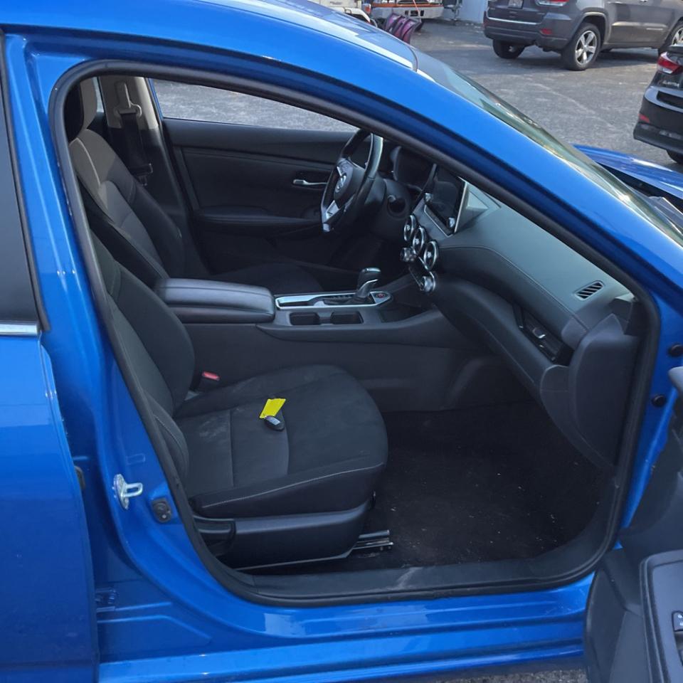 Nissan Sentra SV 2021