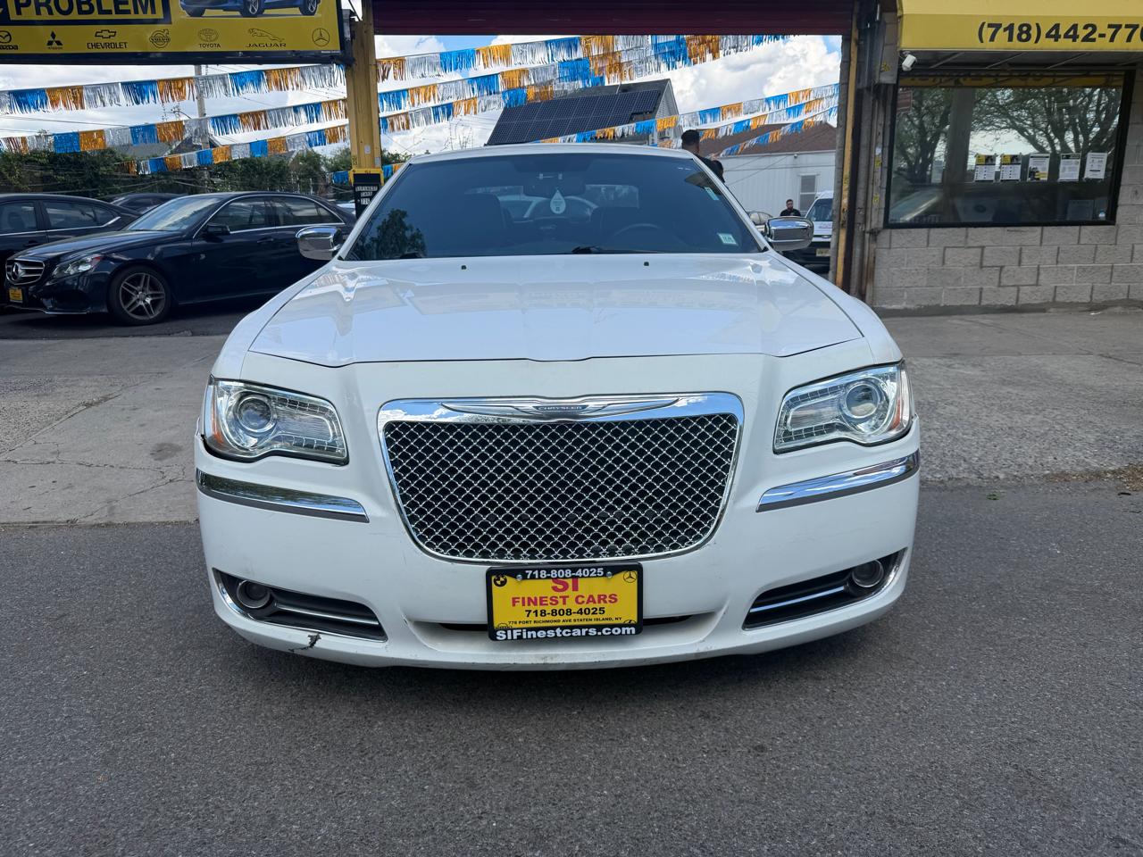 Chrysler 300 Limited RWD 2012