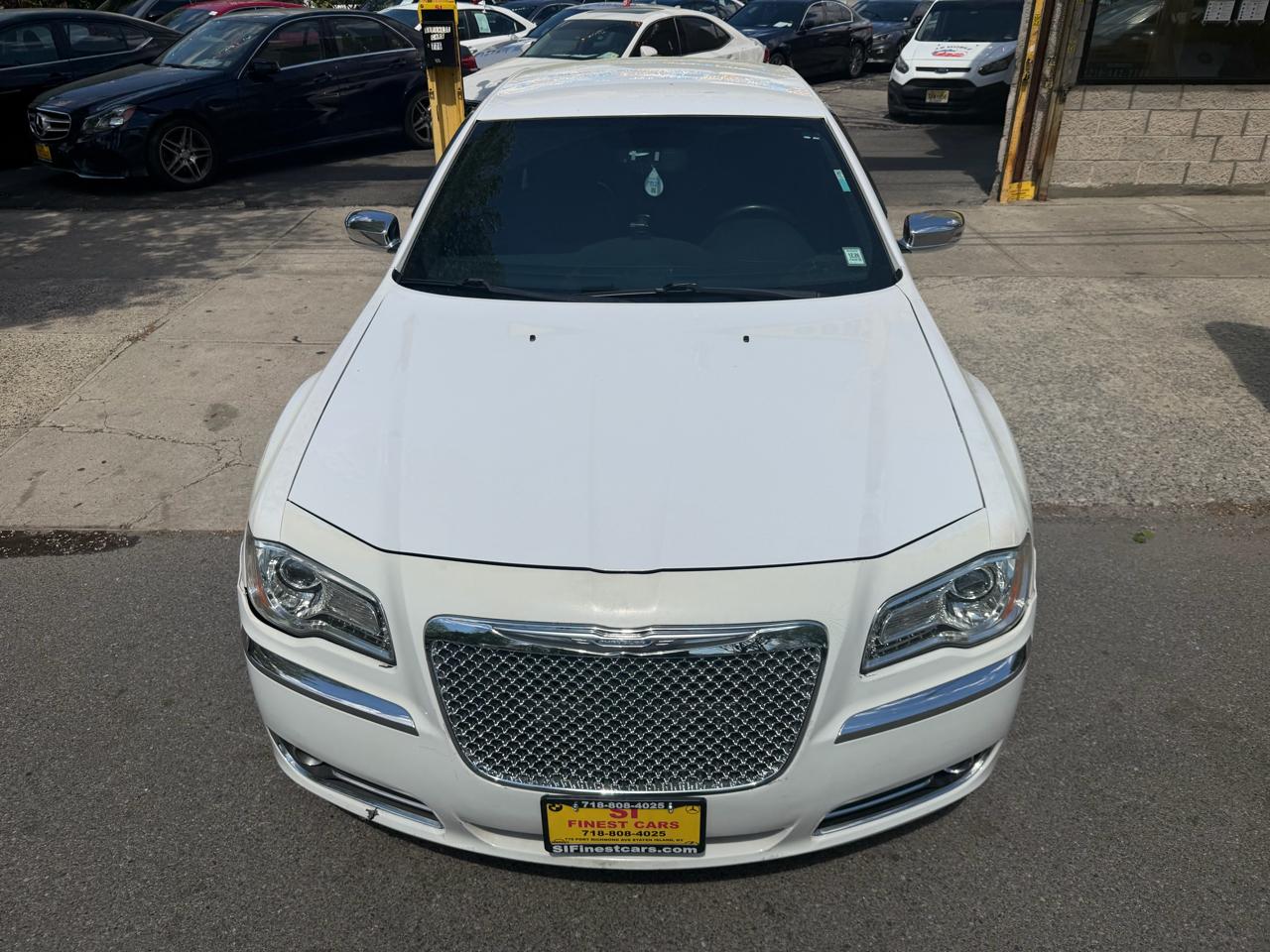 Chrysler 300 Limited RWD 2012